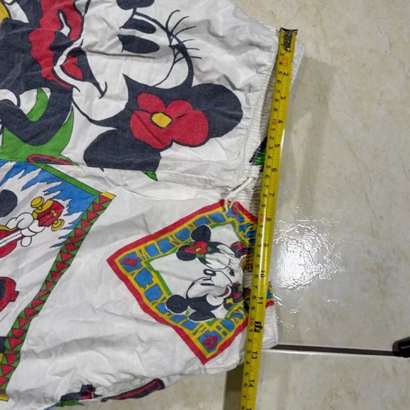 Rework Mickey and Friends Shorts Sz L - Picture 5 of 10
